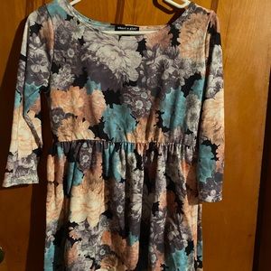 About a Girl floral blouse